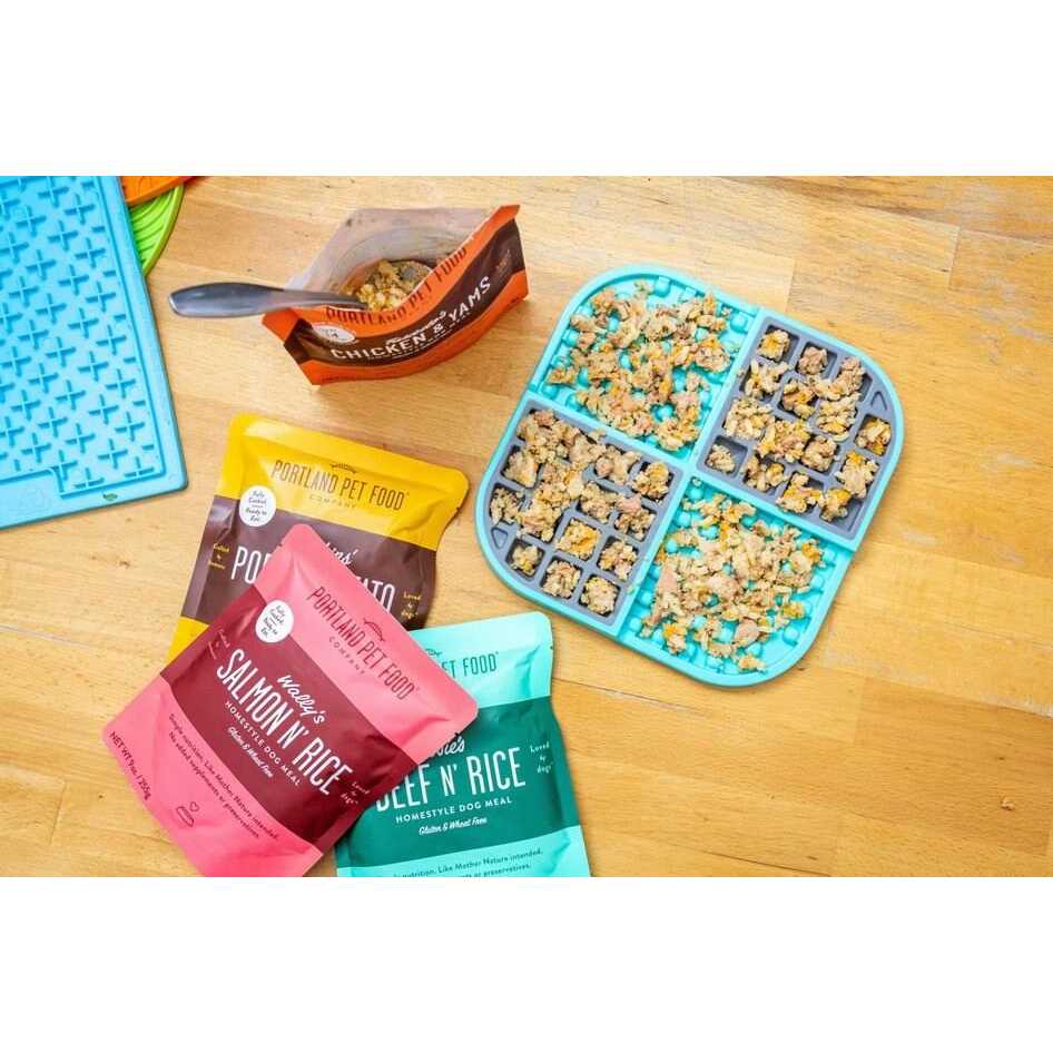 Homestyle Wet Dog Food Topper Q6210
