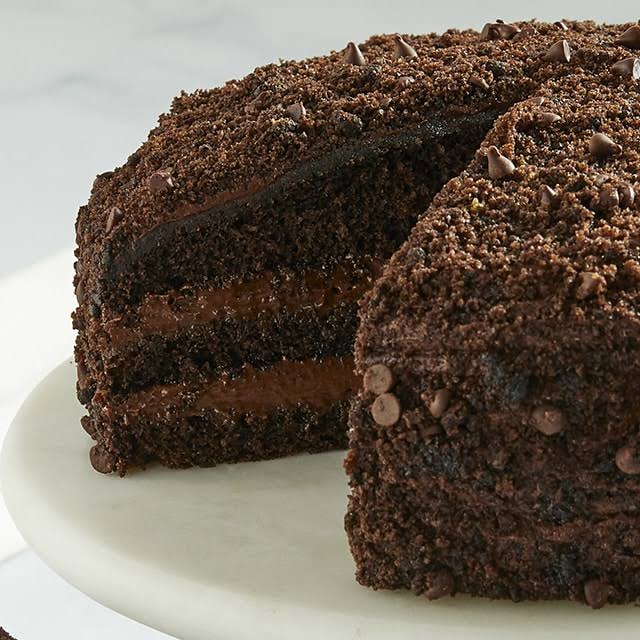 Blackout Cake D17136