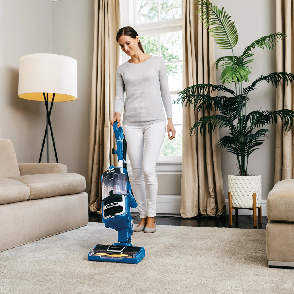 Upright Vacuum Y253