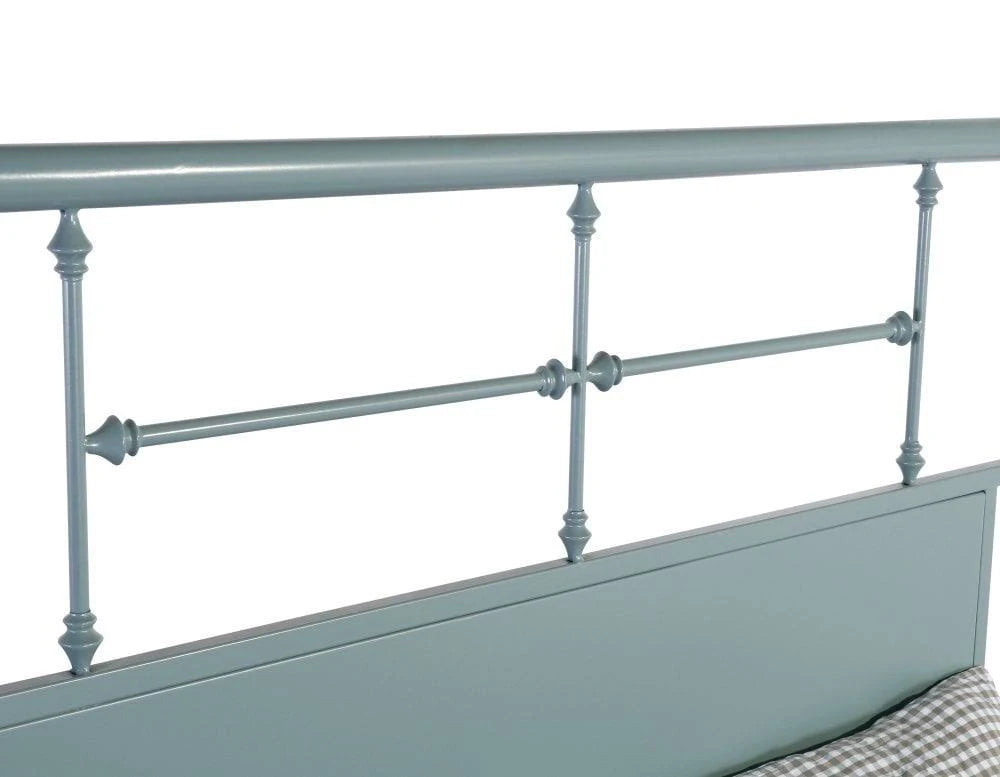 Queen Metal Bed H6758