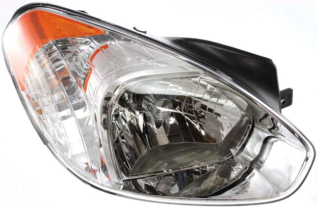 Hyundai Accent Headlight Assembly Pair Driver and Passenger Side D9758